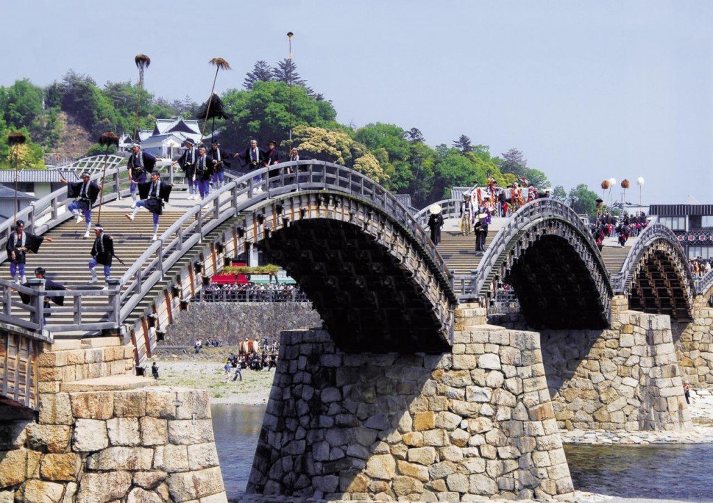 広島県のお隣 岩国市で錦帯橋まつりが開催されます