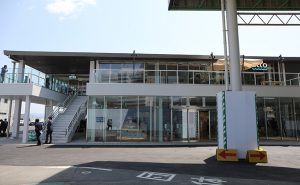 新型コロナの影響を受け、宮島口商業施設etto(エット)が5月6日まで臨時休業