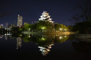 中秋の名月に広島城が一夜限りの夜間開館でお月見が楽しめる