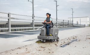 G7広島サミット開催前に広島平和記念公園をケルヒャーがおもてなし清掃