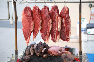 ひろしまゲートパークで肉グルメだらけのイベント「肉肉パーク」が始まりました