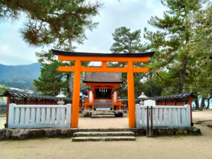 [特集]宮島の穴場観光スポット　平清盛公を讃え創建された清盛神社は海沿いにひっそりと佇む