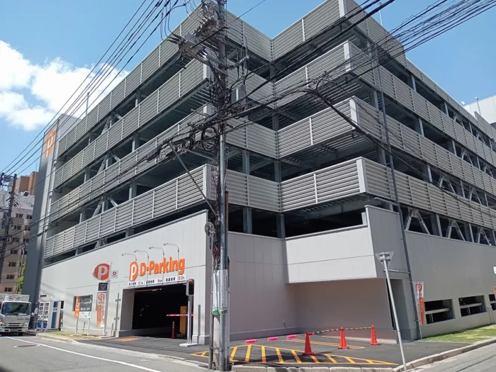 観光やビジネスに便利！広島市中心部に306台収容の大型立体駐車場がオープン