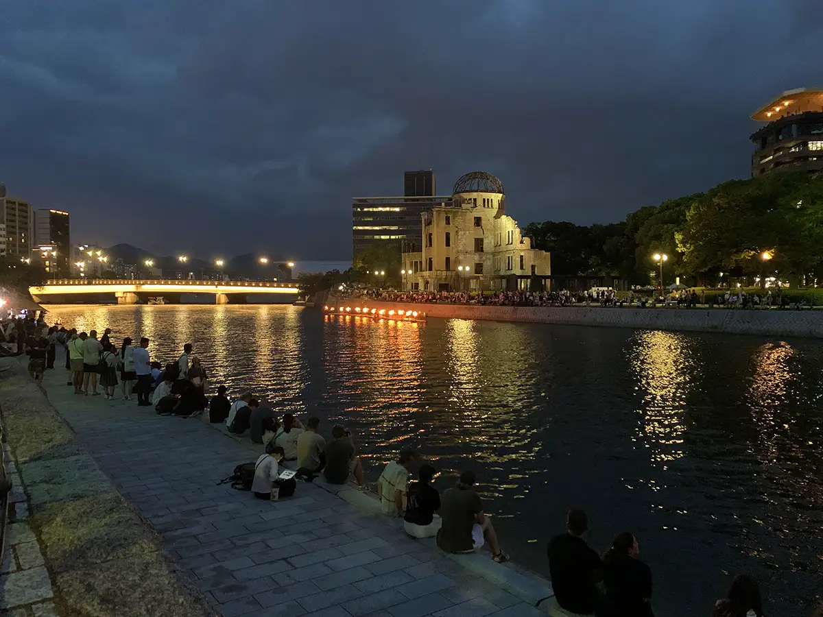 8月5日、平和関連行事が平和記念公園で開催　夜には「ひろしまかがり灯の祭典」
