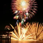 Anker協賛の「厳島水中花火大会」無料充電ベンチとAnker製品プレゼント企画が登場