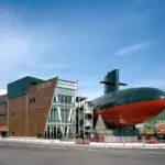 潜水艦展示の「てつのくじら館」で制服試着体験イベント！映画「沈黙の艦隊」公開記念