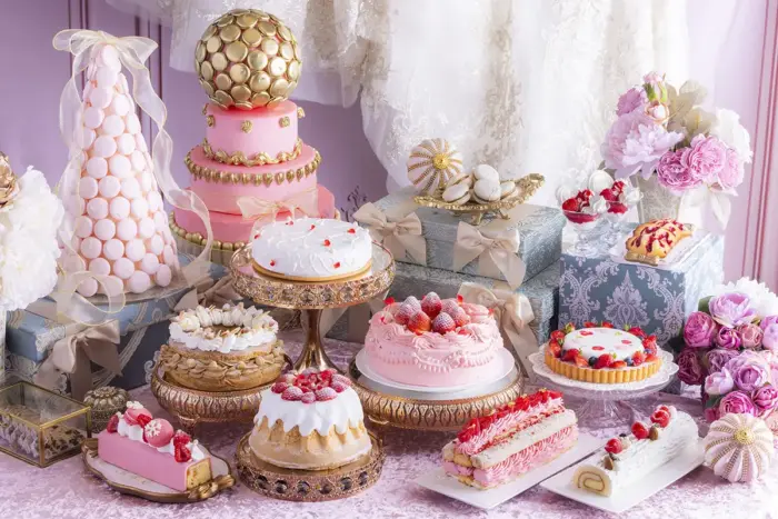 ヒルトン広島で過ごすマリー・アントワネットのロイヤルクリスマススイーツ