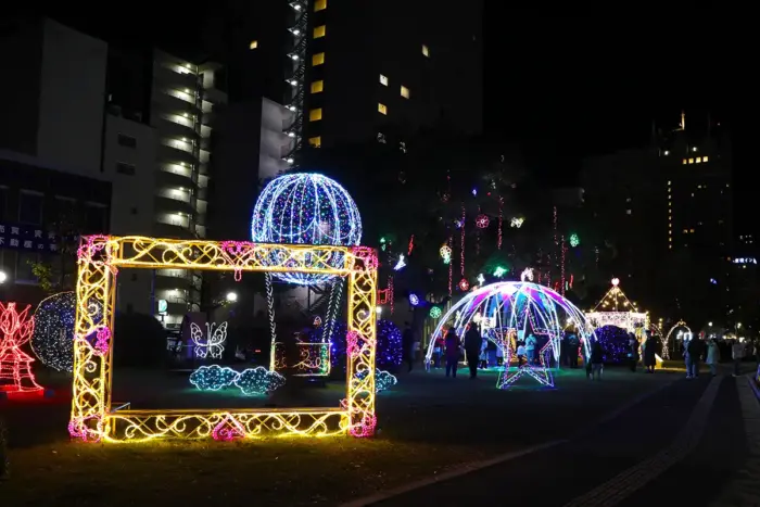 平和大通りが光の絵本に変身！「ひろしまドリミネーション2025」は体験型演出がさらに進化