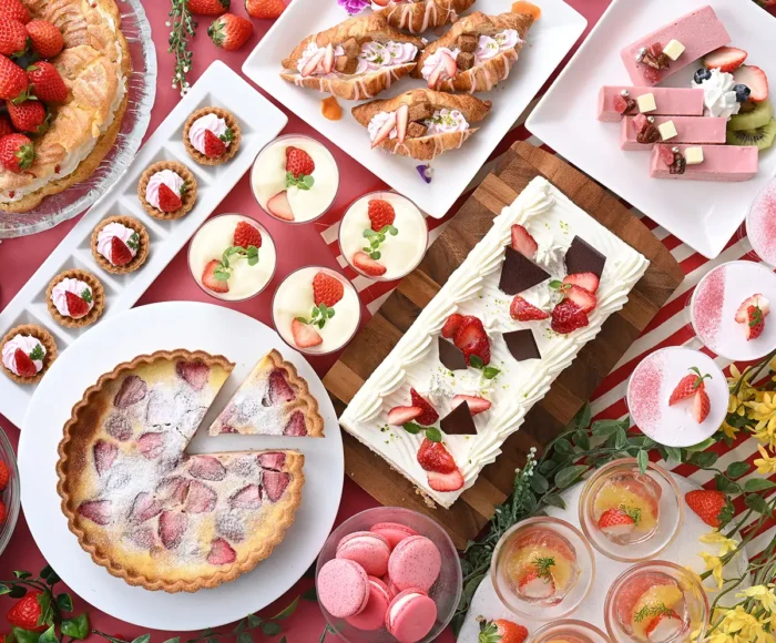 苺スイーツとホテルグルメ食べ放題！春限定でランチ・ディナーの贅沢ビュッフェ
