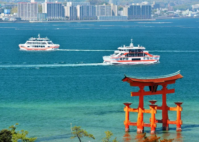 お役立ち：宮島観光へ向かうスタート地点！2026年最新・宮島口から乗るフェリー時刻表・アクセス完全ガイド