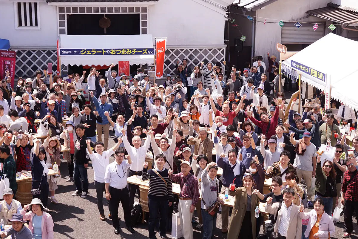 酒蔵を特別公開！賀茂鶴の蔵開きでマルシェやライブ、限定酒・福袋も登場