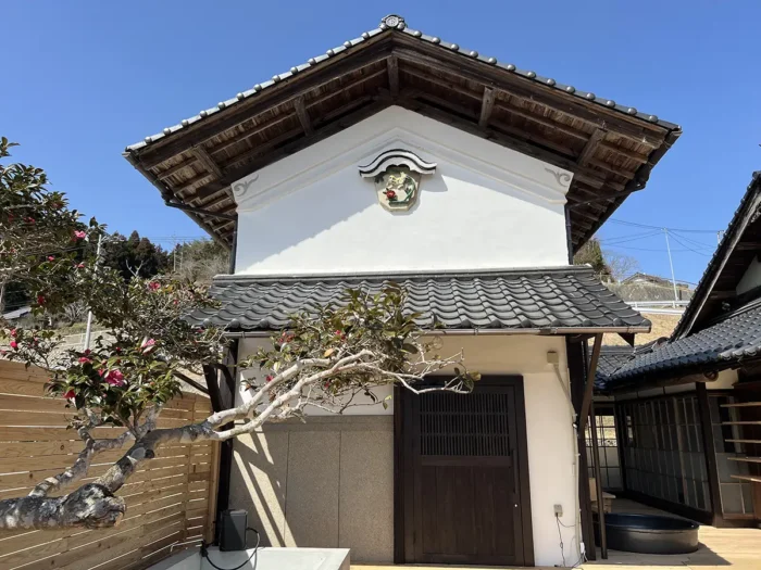 新着：広島・湯来町で築100年の古民家が生まれ変わる、広島初の極上「土蔵サウナ」体験
