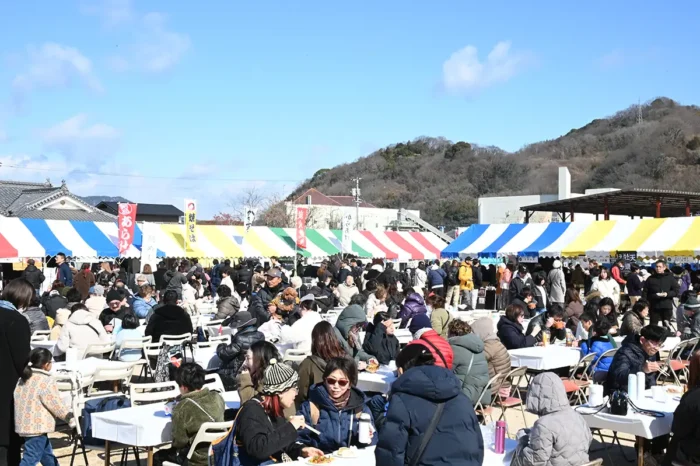 新着：瀬戸内の島グルメに4000人が来場！2代目グルメ王は「カキちゃんぽん」