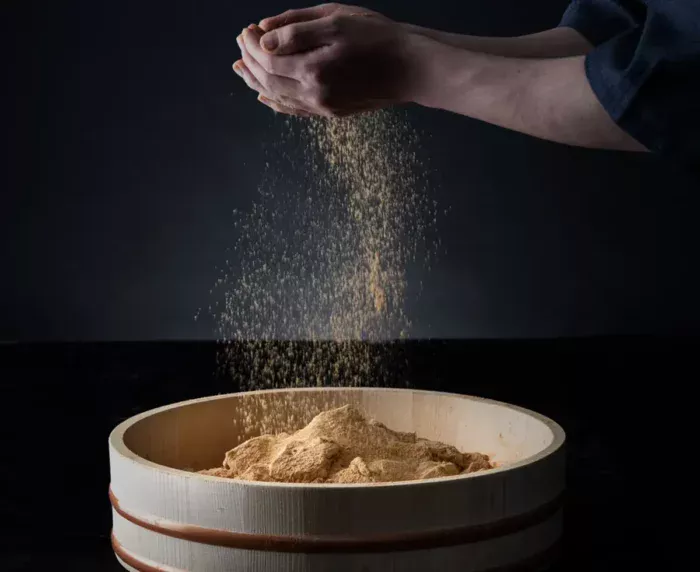 とろける食感が話題！わらび餅専門店「門藤」が東広島で4月19日オープン