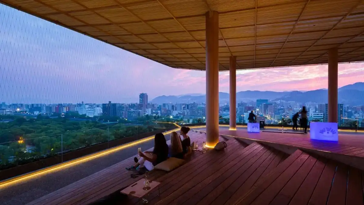 【1杯無料】広島・おりづるタワーの絶景夜景「屋上バー」4/20オープン